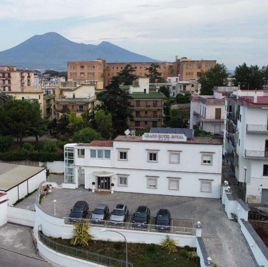 Grand Hotel Royal Pompei Exterior foto